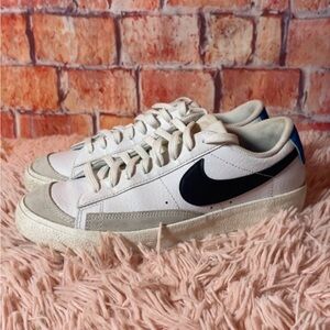 Nike Blazer Low
